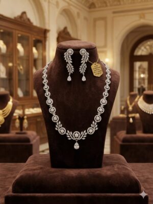 AD-Necklace & Dangle Earrings Set – Silver Polish