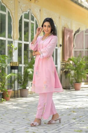 Suit Set with matching pants and dupatta